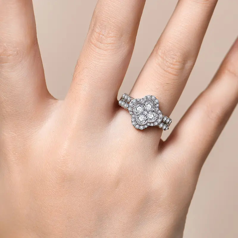 1.3 Carat D-VVS1 Moissanite Ring