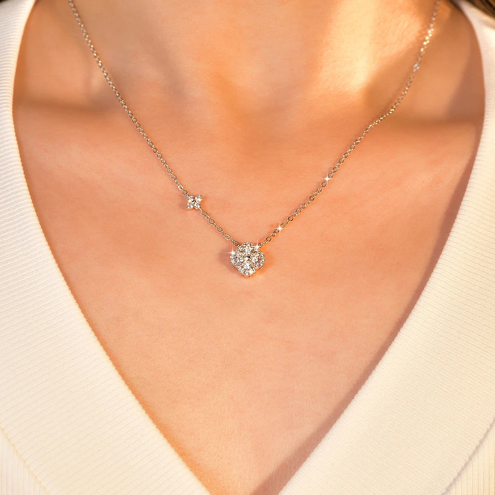 14K Gold VVS1 Clover Pendant Necklace