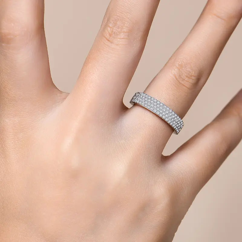 0.75CT Moissanite Band Ring